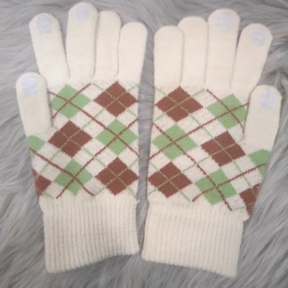 Argyle Style Acrylic Gloves In Beige